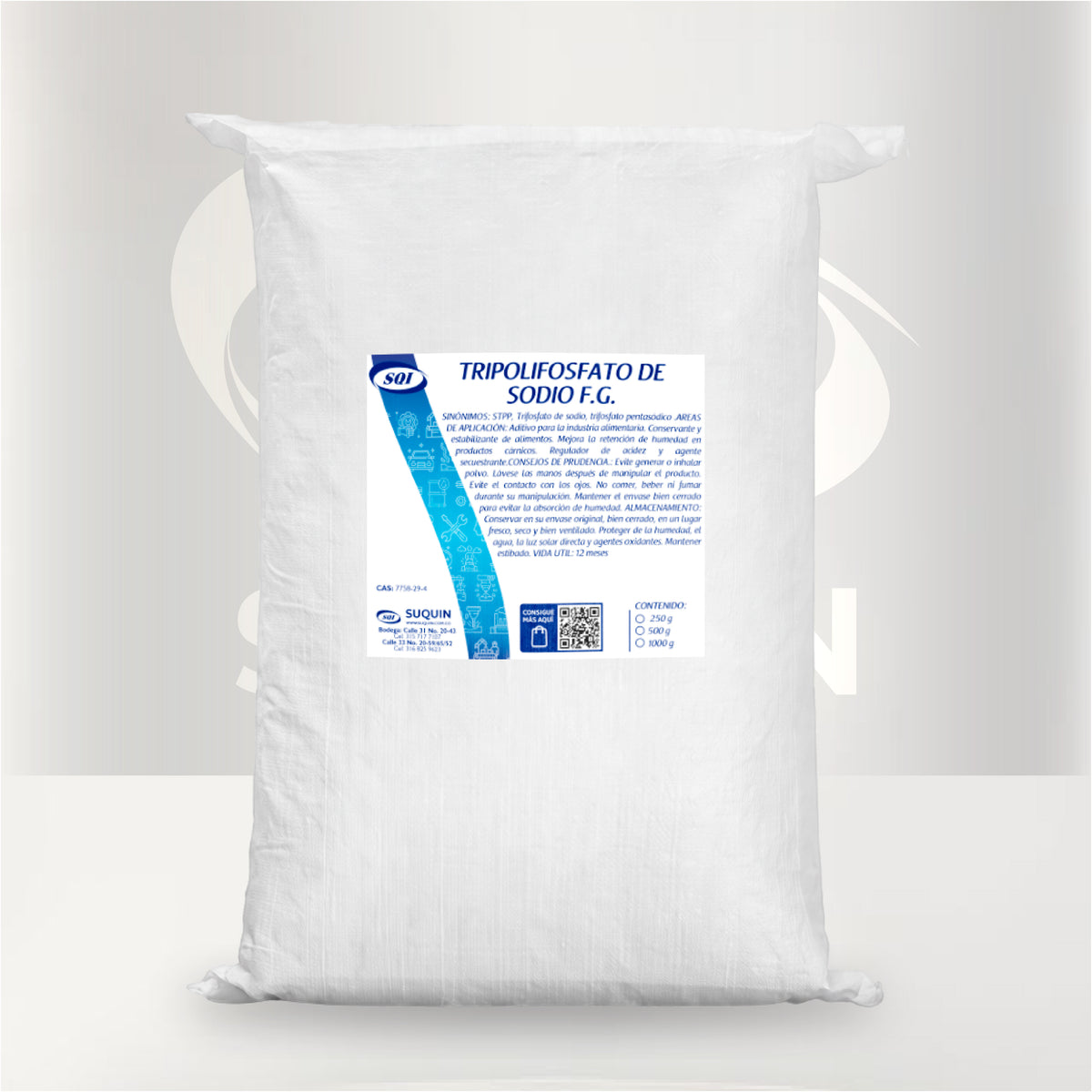 El Tripolifosfato de Sodio Food Grade es un aditivo alimentario ampliamente utilizado en la industria de alimentos procesados por su capacidad para mejorar la textura, retener la humedad y estabilizar mezclas. Es un polvo blanco, inodoro y soluble en agua, ideal para productos cárnicos, mariscos, productos lácteos y alimentos congelados