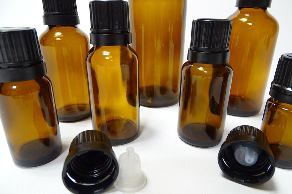 Envase referencia Ambar, diseñado para el envasado, almacenamiento y presentación de diferentes productos compatibles.